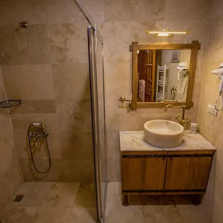 Reva Hotel