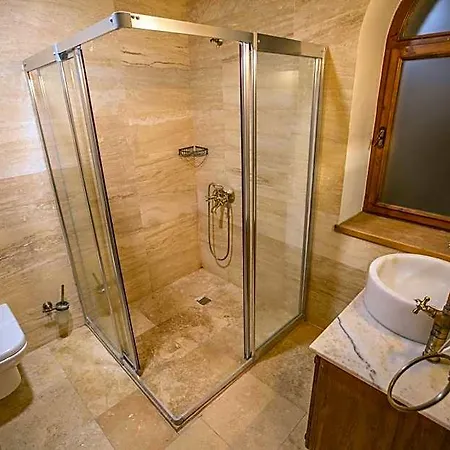 Hotel Reva 2*
